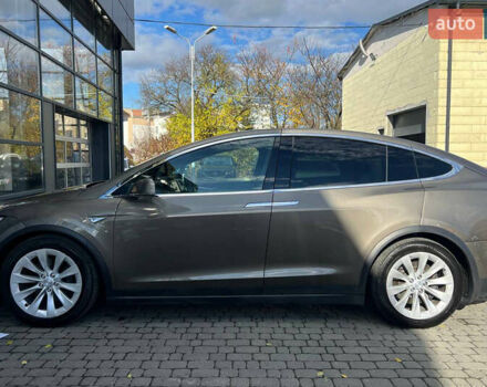 Тесла Модель Х 2016 в Ивано-Франковске на Automoto.ua Коричневый Тесла Модель Х, объемом двигателя 0 л и пробегом 108 тыс. км за 22500 $, фото 4 на Automoto.ua