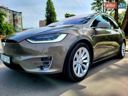 Тесла Модель Х 2016 у Харкові на Automoto.ua Коричневий Тесла Модель Х, об'ємом двигуна 0 л та пробігом 178 тис. км за 36700 $, фото 1 на Automoto.ua