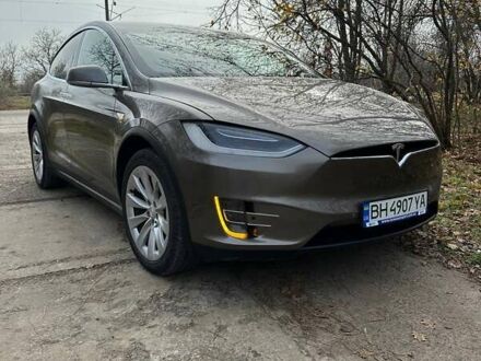 Тесла Модель Х 2016 в Одессе на Automoto.ua Коричневый Тесла Модель Х, объемом двигателя 0 л и пробегом 59 тыс. км за 19500 $, фото 1 на Automoto.ua