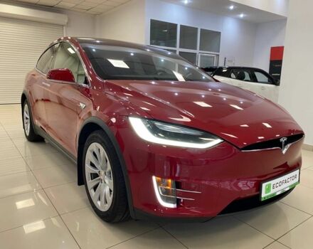 Красный Тесла Модель Х, объемом двигателя 0 л и пробегом 60 тыс. км за 33562 $, фото 9 на Automoto.ua
