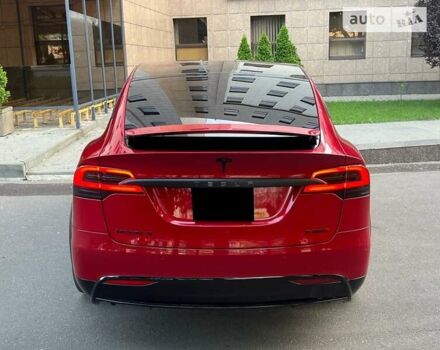 Червоний Тесла Модель Х, об'ємом двигуна 0 л та пробігом 72 тис. км за 47777 $, фото 45 на Automoto.ua