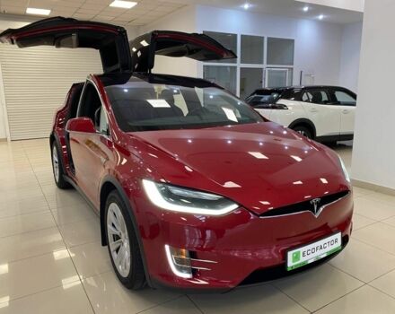 Красный Тесла Модель Х, объемом двигателя 0 л и пробегом 60 тыс. км за 33562 $, фото 6 на Automoto.ua