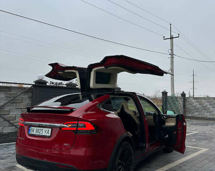 Червоний Тесла Модель Х, об'ємом двигуна 0 л та пробігом 127 тис. км за 19500 $, фото 15 на Automoto.ua