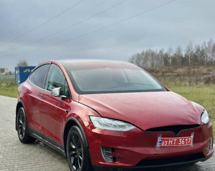 Красный Тесла Модель Х, объемом двигателя 0 л и пробегом 129 тыс. км за 15200 $, фото 3 на Automoto.ua