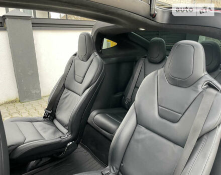 Красный Тесла Модель Х, объемом двигателя 0 л и пробегом 99 тыс. км за 30500 $, фото 8 на Automoto.ua