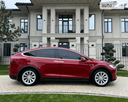 Червоний Тесла Модель Х, об'ємом двигуна 0 л та пробігом 104 тис. км за 30000 $, фото 16 на Automoto.ua