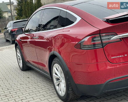 Красный Тесла Модель Х, объемом двигателя 0 л и пробегом 99 тыс. км за 30500 $, фото 21 на Automoto.ua