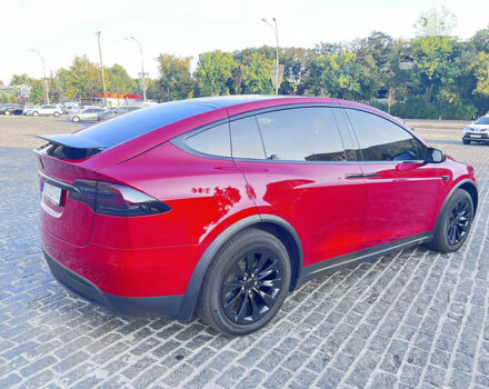 Красный Тесла Модель Х, объемом двигателя 0 л и пробегом 82 тыс. км за 28800 $, фото 9 на Automoto.ua