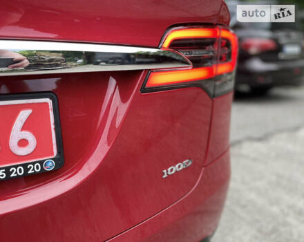 Красный Тесла Модель Х, объемом двигателя 0 л и пробегом 99 тыс. км за 30500 $, фото 38 на Automoto.ua