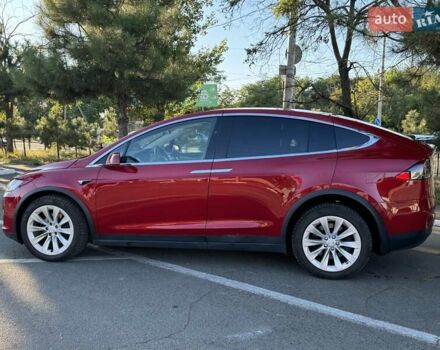 Красный Тесла Модель Х, объемом двигателя 0 л и пробегом 161 тыс. км за 21999 $, фото 6 на Automoto.ua