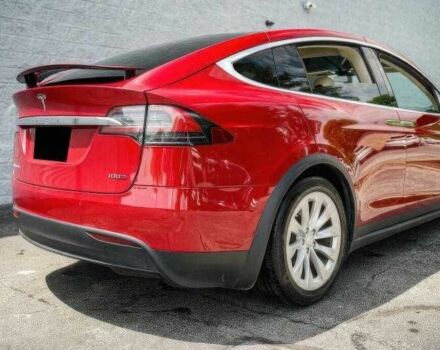 Красный Тесла Модель Х, объемом двигателя 0 л и пробегом 89 тыс. км за 14800 $, фото 6 на Automoto.ua