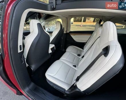 Красный Тесла Модель Х, объемом двигателя 0 л и пробегом 161 тыс. км за 21999 $, фото 17 на Automoto.ua