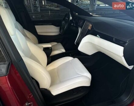 Красный Тесла Модель Х, объемом двигателя 0 л и пробегом 110 тыс. км за 28300 $, фото 17 на Automoto.ua