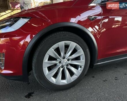 Красный Тесла Модель Х, объемом двигателя 0 л и пробегом 110 тыс. км за 28300 $, фото 24 на Automoto.ua