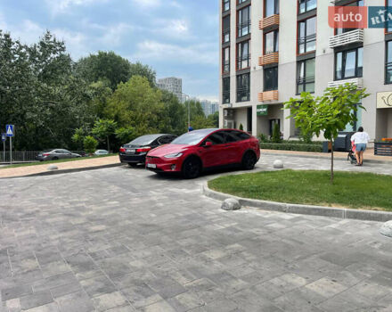 Красный Тесла Модель Х, объемом двигателя 0 л и пробегом 98 тыс. км за 40000 $, фото 12 на Automoto.ua