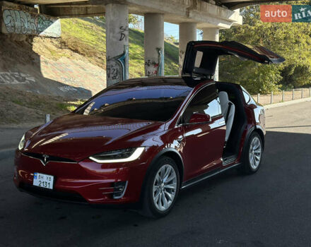 Красный Тесла Модель Х, объемом двигателя 0 л и пробегом 110 тыс. км за 27000 $, фото 8 на Automoto.ua