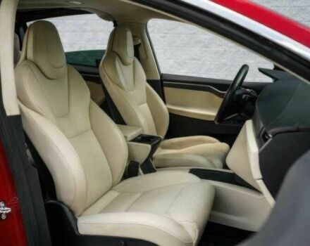 Красный Тесла Модель Х, объемом двигателя 0 л и пробегом 89 тыс. км за 14800 $, фото 13 на Automoto.ua