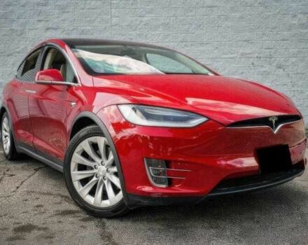 Красный Тесла Модель Х, объемом двигателя 0 л и пробегом 89 тыс. км за 14800 $, фото 2 на Automoto.ua