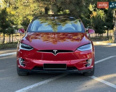 Красный Тесла Модель Х, объемом двигателя 0 л и пробегом 161 тыс. км за 20300 $, фото 1 на Automoto.ua