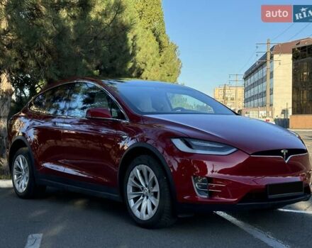 Красный Тесла Модель Х, объемом двигателя 0 л и пробегом 161 тыс. км за 20300 $, фото 3 на Automoto.ua