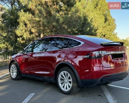 Красный Тесла Модель Х, объемом двигателя 0 л и пробегом 161 тыс. км за 20300 $, фото 8 на Automoto.ua