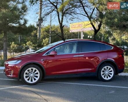 Красный Тесла Модель Х, объемом двигателя 0 л и пробегом 161 тыс. км за 21999 $, фото 5 на Automoto.ua