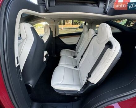 Красный Тесла Модель Х, объемом двигателя 0 л и пробегом 161 тыс. км за 20300 $, фото 18 на Automoto.ua