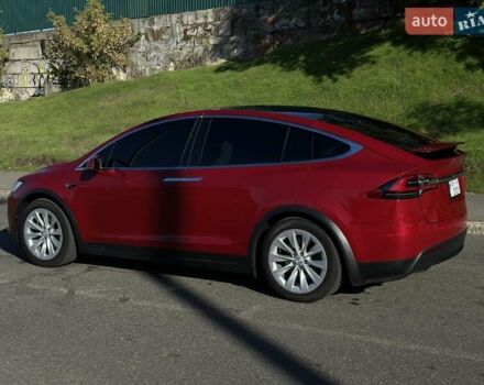 Красный Тесла Модель Х, объемом двигателя 0 л и пробегом 110 тыс. км за 28300 $, фото 35 на Automoto.ua