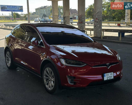 Красный Тесла Модель Х, объемом двигателя 0 л и пробегом 110 тыс. км за 27000 $, фото 2 на Automoto.ua