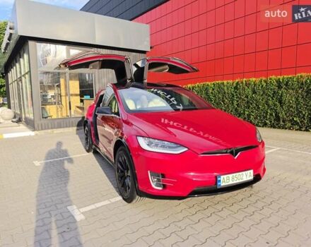 Красный Тесла Модель Х, объемом двигателя 0 л и пробегом 81 тыс. км за 26800 $, фото 15 на Automoto.ua