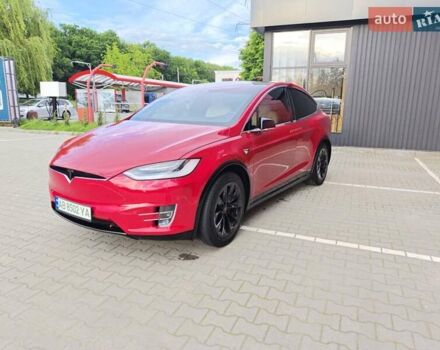 Красный Тесла Модель Х, объемом двигателя 0 л и пробегом 81 тыс. км за 26800 $, фото 10 на Automoto.ua