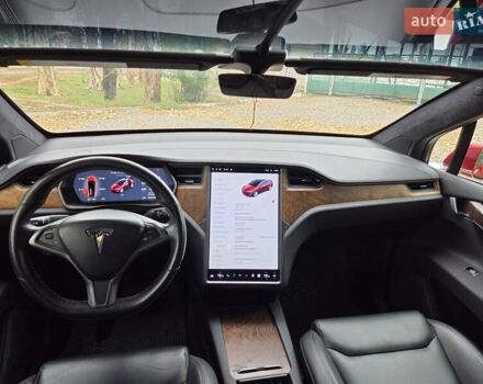 Тесла Модель Х 2019 у Дніпро (Дніпропетровську) на Automoto.ua Червоний Тесла Модель Х, об'ємом двигуна 0 л та пробігом 127 тис. км за 28500 $, фото 13 на Automoto.ua