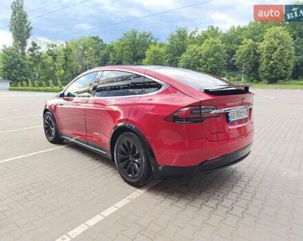 Красный Тесла Модель Х, объемом двигателя 0 л и пробегом 81 тыс. км за 26800 $, фото 7 на Automoto.ua