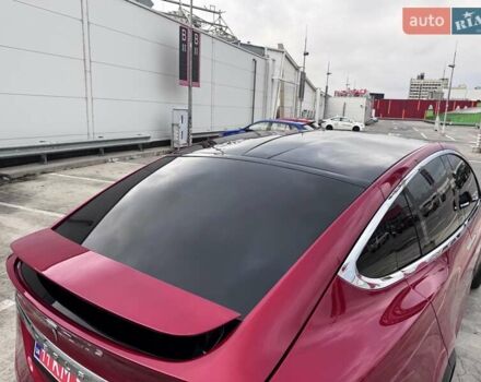 Красный Тесла Модель Х, объемом двигателя 0 л и пробегом 89 тыс. км за 32900 $, фото 65 на Automoto.ua