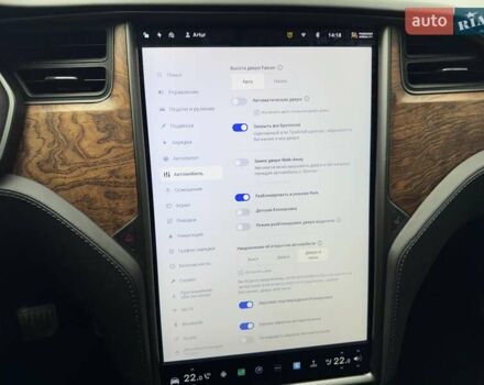 Красный Тесла Модель Х, объемом двигателя 0 л и пробегом 89 тыс. км за 32900 $, фото 29 на Automoto.ua
