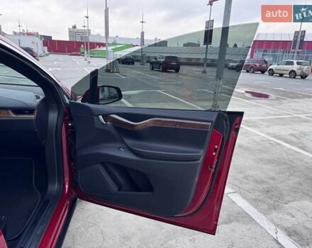 Красный Тесла Модель Х, объемом двигателя 0 л и пробегом 89 тыс. км за 32900 $, фото 62 на Automoto.ua