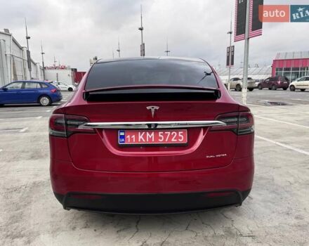 Красный Тесла Модель Х, объемом двигателя 0 л и пробегом 89 тыс. км за 32900 $, фото 6 на Automoto.ua