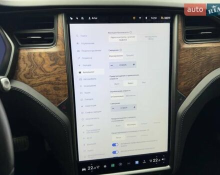 Красный Тесла Модель Х, объемом двигателя 0 л и пробегом 89 тыс. км за 32900 $, фото 28 на Automoto.ua