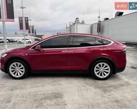 Красный Тесла Модель Х, объемом двигателя 0 л и пробегом 89 тыс. км за 32900 $, фото 3 на Automoto.ua