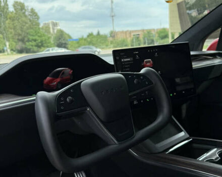 Красный Тесла Модель Х, объемом двигателя 0 л и пробегом 80 тыс. км за 46000 $, фото 13 на Automoto.ua