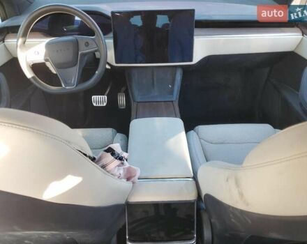 Тесла Модель Х 2023 в Киеве на Automoto.ua Красный Тесла Модель Х, объемом двигателя 0 л и пробегом 10 тыс. км за 33990 $, фото 7 на Automoto.ua