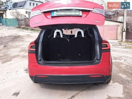 Червоний Тесла Модель Х, об'ємом двигуна 0 л та пробігом 140 тис. км за 20200 $, фото 1 на Automoto.ua