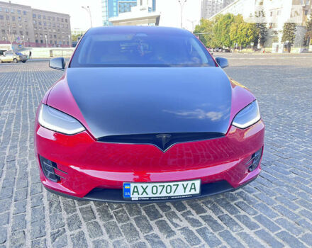 Красный Тесла Модель Х, объемом двигателя 0 л и пробегом 82 тыс. км за 28800 $, фото 1 на Automoto.ua