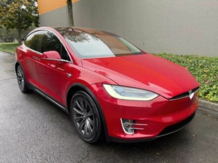 Тесла Модель Х 2018 у Івано-Франківську на Automoto.ua Червоний Тесла Модель Х, об'ємом двигуна 0 л та пробігом 57 тис. км за 16000 $, фото 1 на Automoto.ua