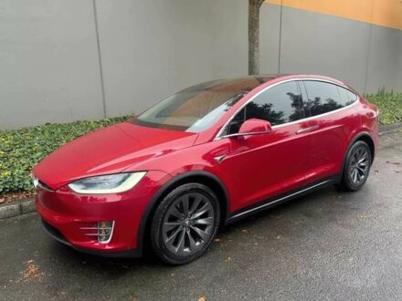 Тесла Модель Х 2018 в Черкассах на Automoto.ua Красный Тесла Модель Х, объемом двигателя 0 л и пробегом 58 тыс. км за 11300 $, фото 1 на Automoto.ua