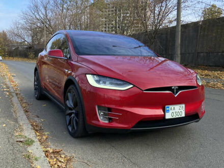 Тесла Модель Х 2020 у Києві на Automoto.ua Червоний Тесла Модель Х, об'ємом двигуна 0 л та пробігом 45 тис. км за 35500 $, фото 1 на Automoto.ua