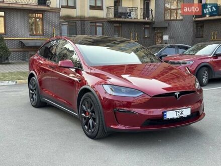 Тесла Модель Х 2023 у Києві на Automoto.ua Червоний Тесла Модель Х, об'ємом двигуна 0 л та пробігом 6 тис. км за 55999 $, фото 1 на Automoto.ua