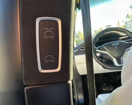 Тесла Модель Х, объемом двигателя 0 л и пробегом 169 тыс. км за 19950 $, фото 17 на Automoto.ua