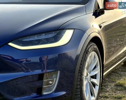 Тесла Модель Х, объемом двигателя 0 л и пробегом 217 тыс. км за 19999 $, фото 8 на Automoto.ua