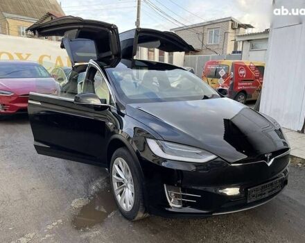 Тесла Модель Х 2018 в Киеве на Automoto.ua Тесла Модель Х, объемом двигателя 0 л и пробегом 111 тыс. км за 24999 $, фото 10 на Automoto.ua
